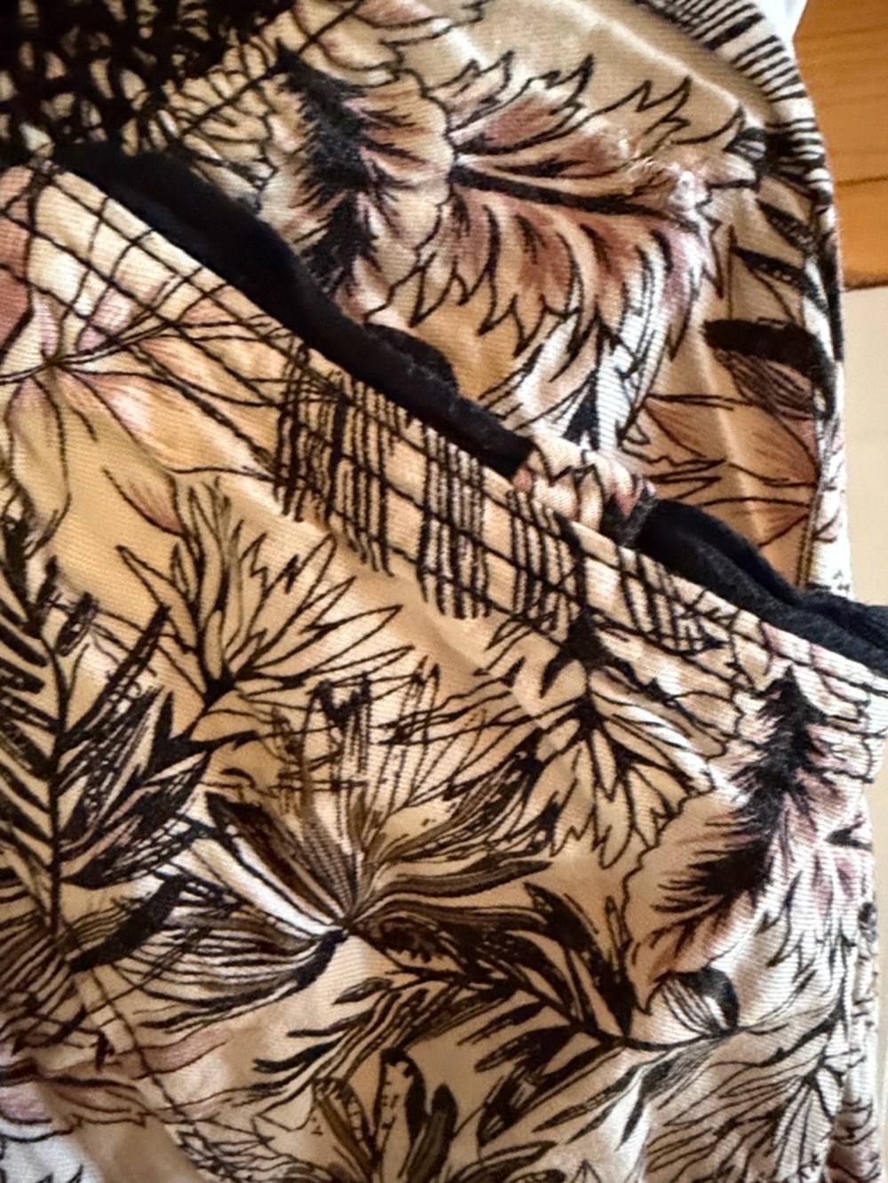 Rewash Black & Blush Tropical Print Jogger Pants - Picture 4 of 6
